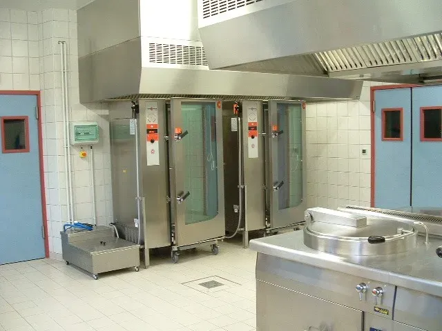 Frigo industriel près de Doubs